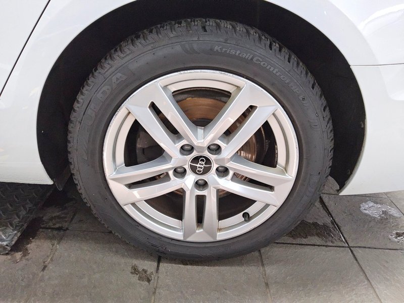 Audi A4 Avant 40 TDI automatik • Full LED • AHK — 10