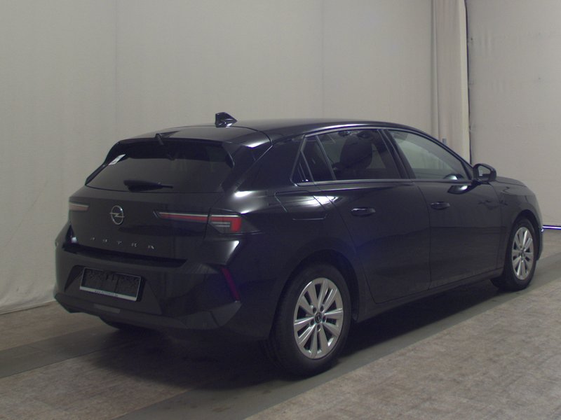 Opel Astra 1.5 D Business Edition • Full LED • digitalni instrumenti — 4