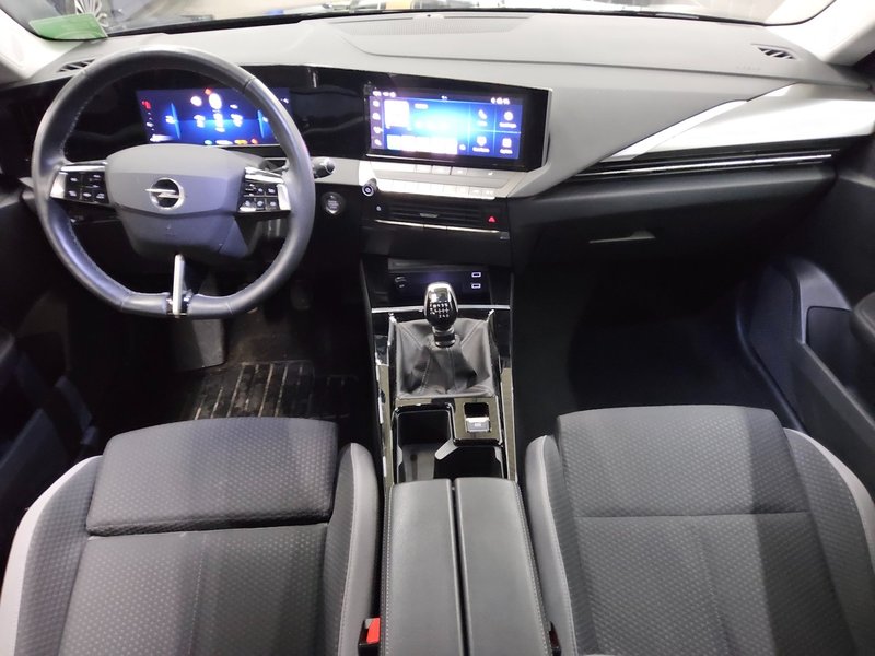 Opel Astra 1.5 D Business Edition • Full LED • digitalni instrumenti — 5