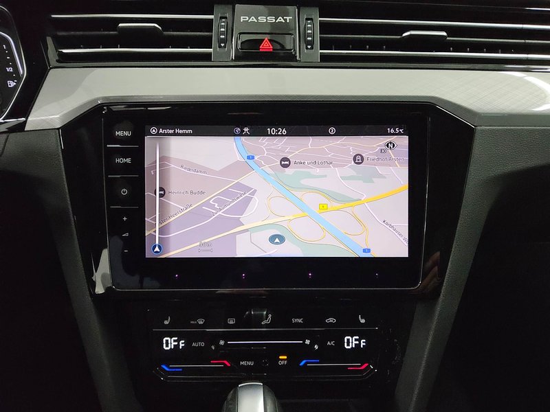 Volkswagen Passat Variant 2.0 TDI automatik • AHK • bežično punjenje — 7