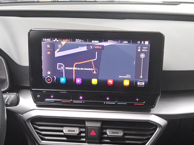 SEAT Leon Sportstourer 2.0 TDI automatik FR-Line • Full LED — 7