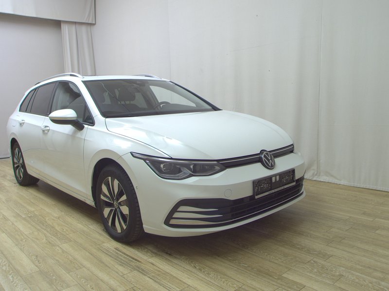 Volkswagen Golf-8 Variant 2.0 TDI Move automatik • ACC • AHK — 3