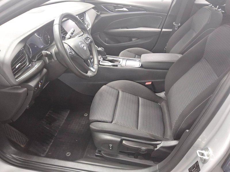 Opel Insignia ST 2.0 CDTI automatik Elegance • LED • navigacija — 8