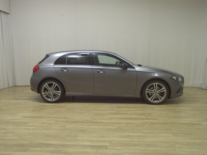 Mercedes-Benz A 220 d automatik Progressive • ACC