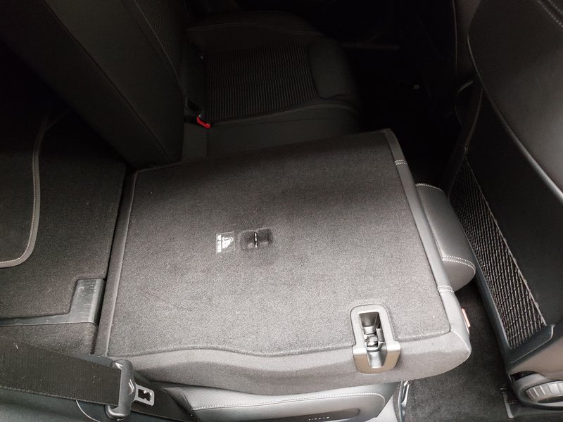 Mercedes-Benz A 220 d automatik Progressive • ACC — 11