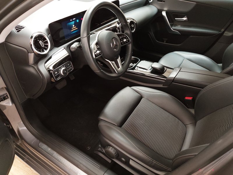 Mercedes-Benz A 220 d automatik Progressive • ACC — 6