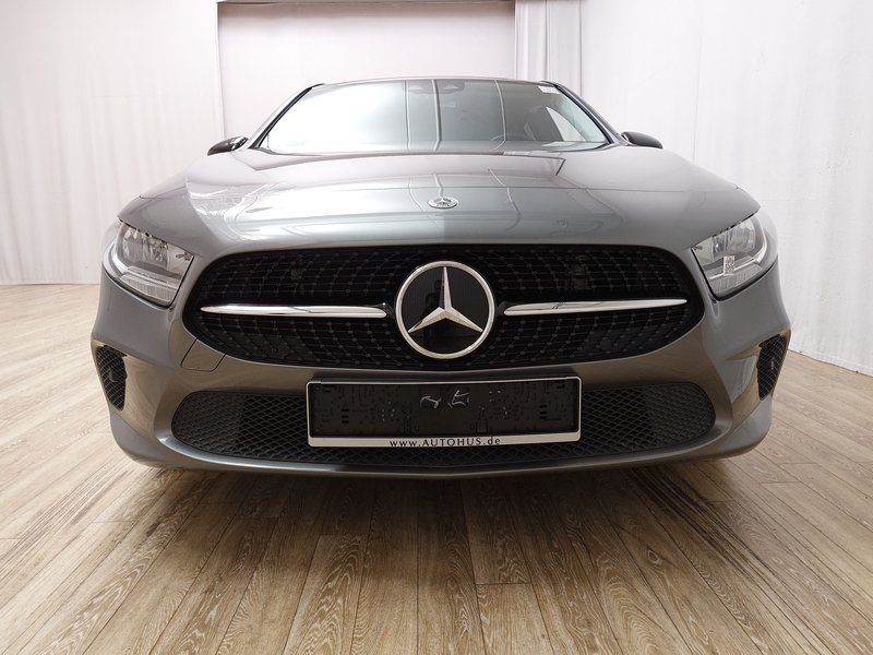Mercedes-Benz A 220 d automatik Progressive • ACC — 9