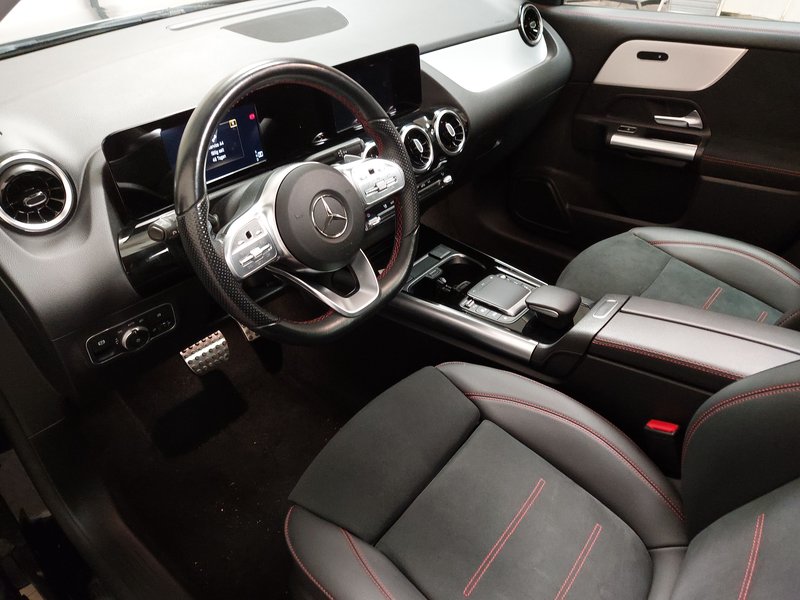 Mercedes-Benz GLA 200 d automatik AMG Line • LED • panorama — 6