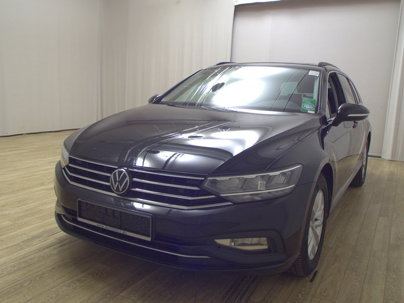 Volkswagen Passat Variant 2.0 TDI automatik Business • električna peta vrata — 2