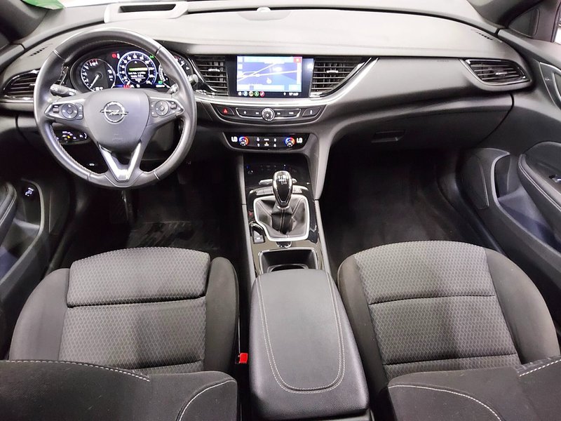 Opel Insignia ST 1.5 D Business Edition • LED • električna vrata prtljažnika — 5