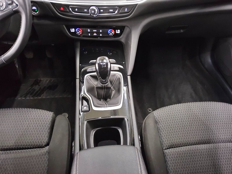 Opel Insignia ST 1.5 D Business Edition • LED • električna vrata prtljažnika — 6