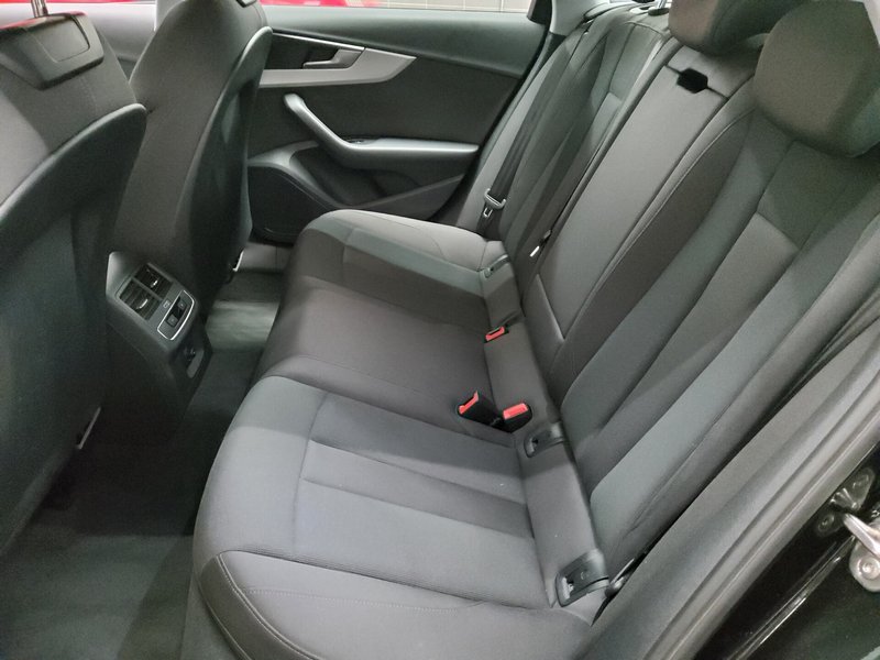 Audi A4 Avant 40 TDI automatik advanced • ACC • kuka za vuču — 13