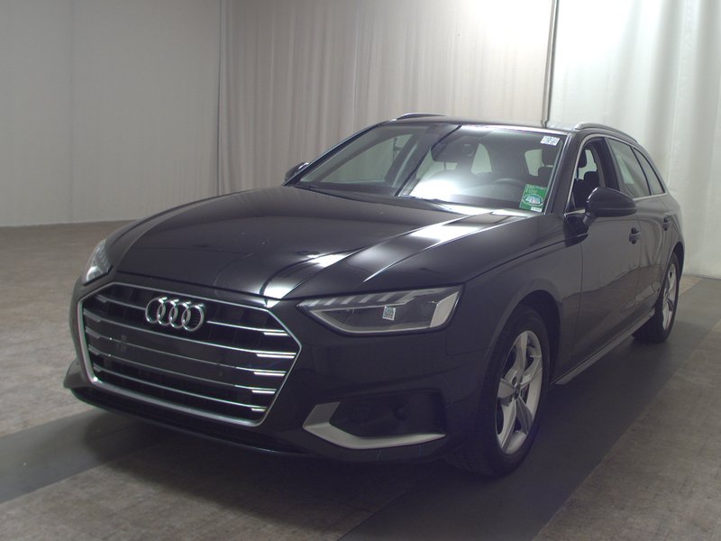 Audi A4 Avant 40 TDI automatik advanced • ACC • kuka za vuču — 2