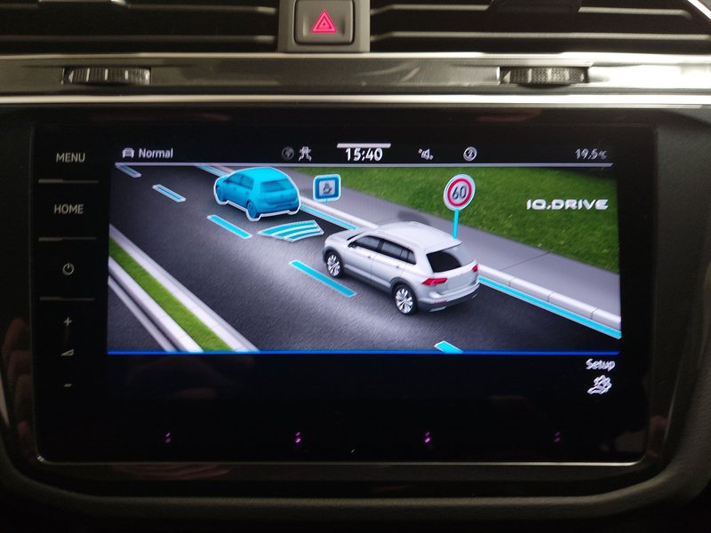 Volkswagen Tiguan 2.0 TDI automatik 4MOTION R-Line • 360° kamera • ACC — 20