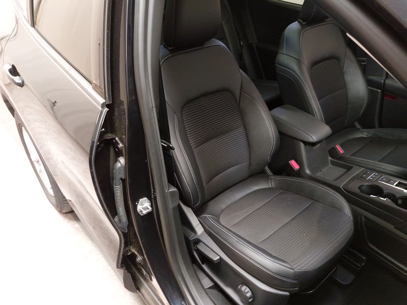 Ford Kuga 1.5 EcoBlue automatik Titanium X • ACC • HUD — 10