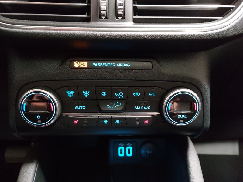 Ford Kuga 1.5 EcoBlue automatik Titanium X • ACC • HUD — 15
