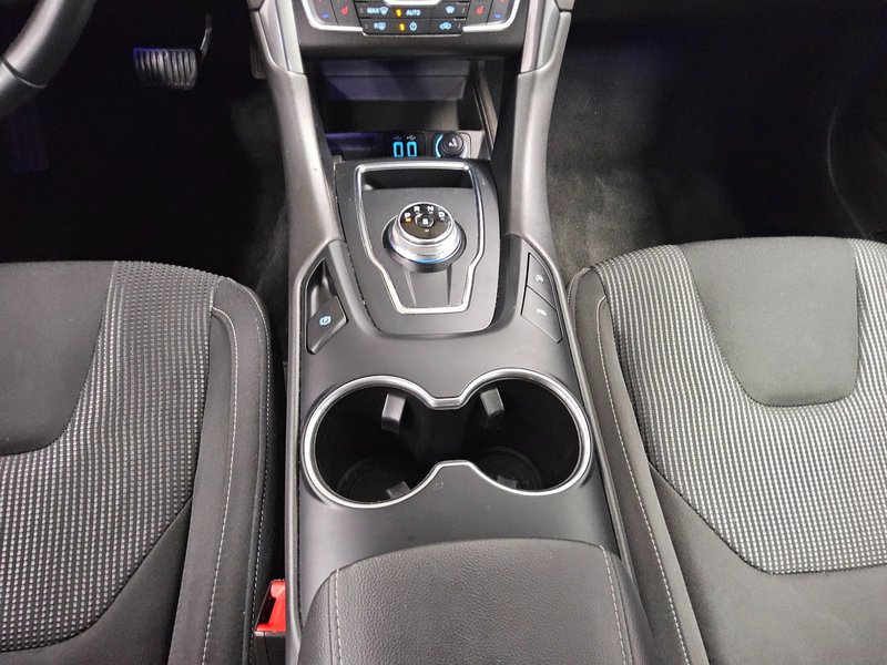 Ford Mondeo Turnier 2.0 EcoBlue automatik Titanium • Kuka za vuču (odvojiva) — 6