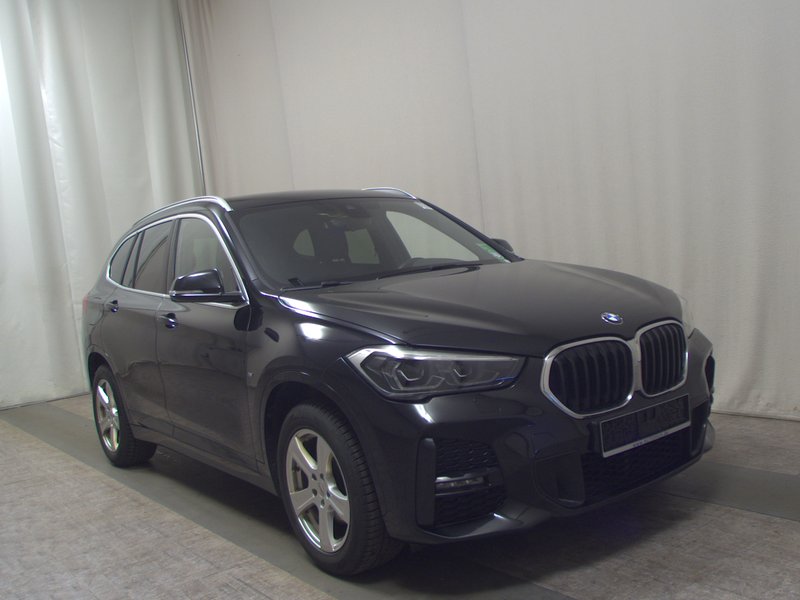 BMW X1 sDrive18d automatik M Sport • ACC • Full LED — 3