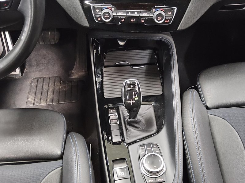 BMW X1 sDrive18d automatik M Sport • ACC • Full LED — 6