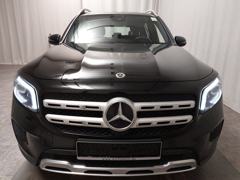 Mercedes-Benz GLB 200 d automatik Progressive • AHK • Full LED — 9