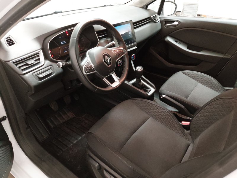 Renault Clio 0.9 TCe • LED • navigacija — 6