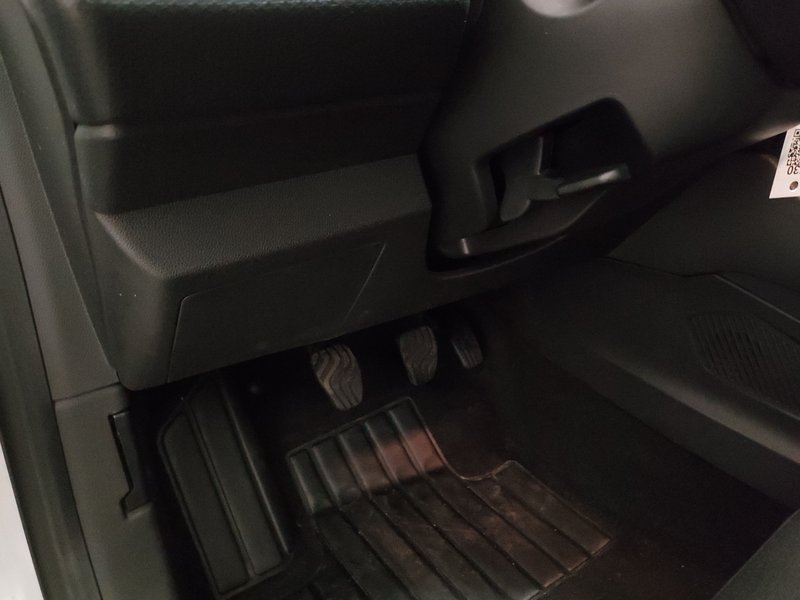 Renault Clio 0.9 TCe • LED • navigacija — 7