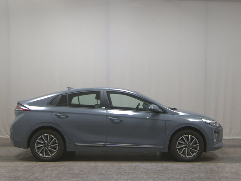 Hyundai Ioniq Electric Trend • ACC • navigacija