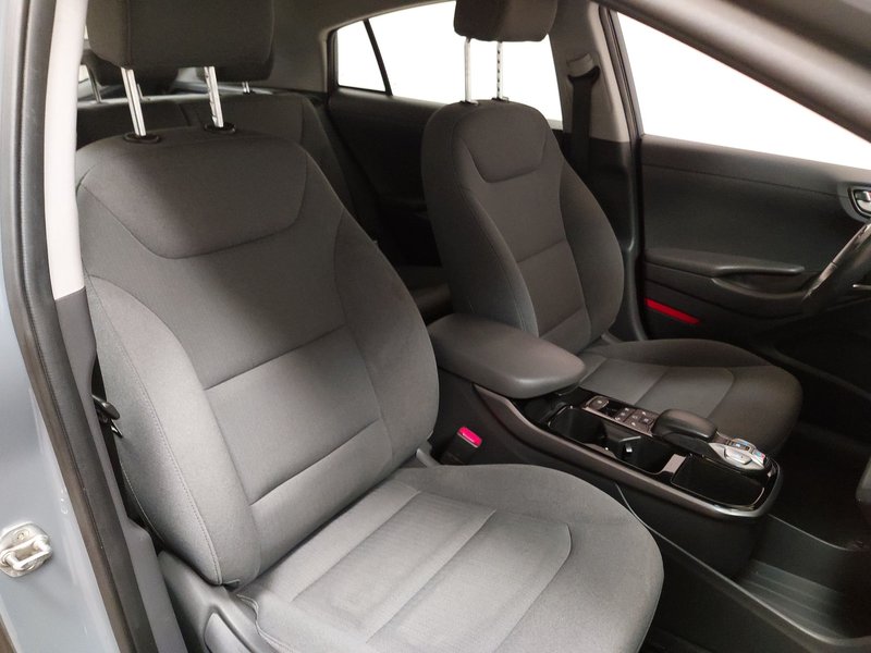 Hyundai Ioniq Electric Trend • ACC • navigacija — 10