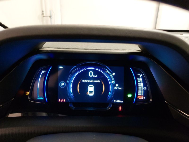 Hyundai Ioniq Electric Trend • ACC • navigacija — 17