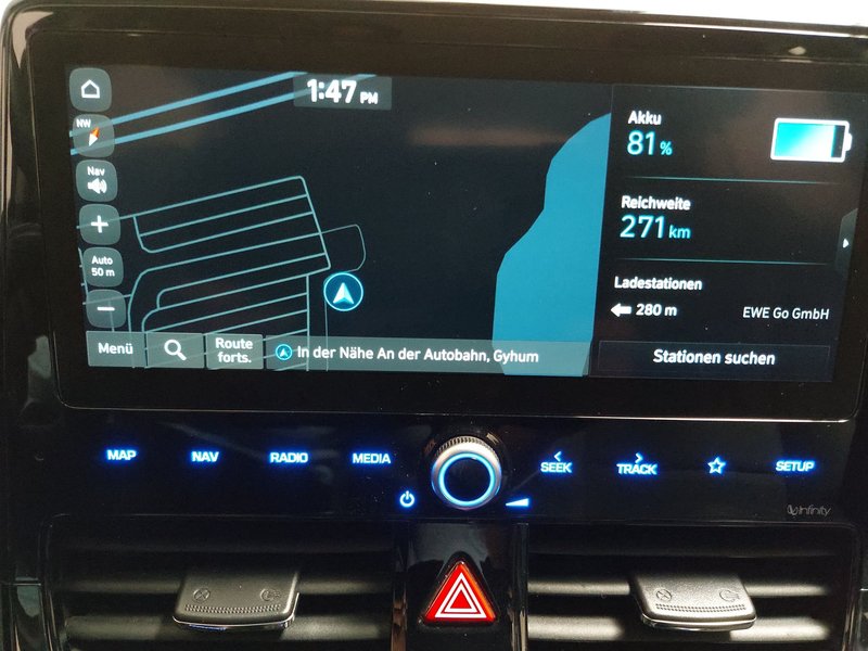 Hyundai Ioniq Electric Trend • ACC • navigacija — 18