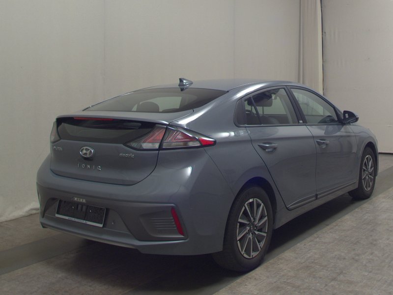 Hyundai Ioniq Electric Trend • ACC • navigacija — 4