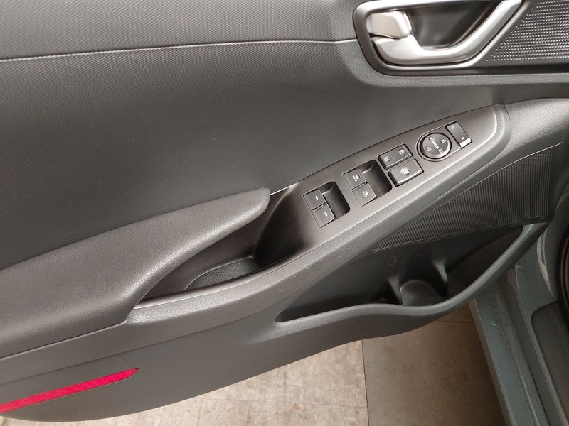 Hyundai Ioniq Electric Trend • ACC • navigacija — 5