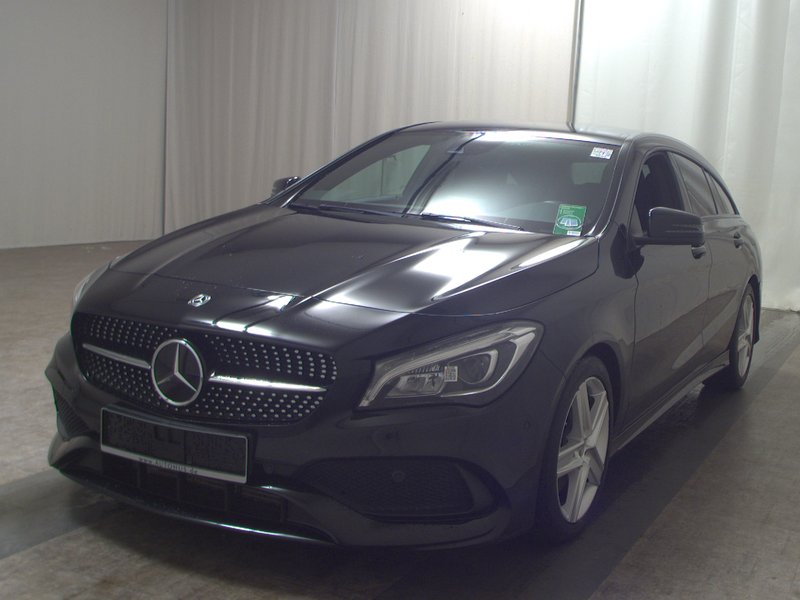 Mercedes-Benz CLA 220 d Shooting Brake 4MATIC automatik AMG Line • ACC — 2