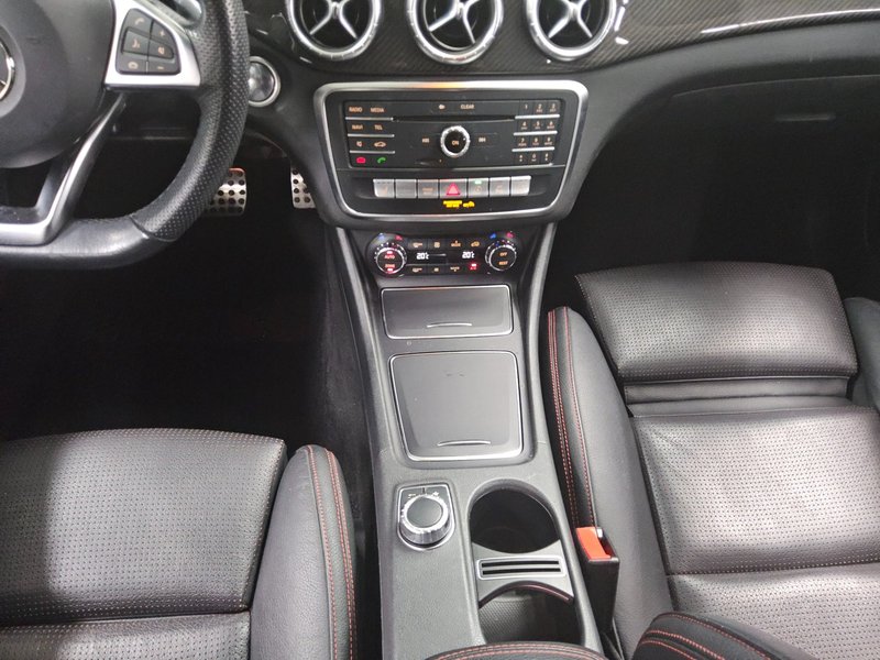 Mercedes-Benz CLA 220 d Shooting Brake 4MATIC automatik AMG Line • ACC — 6