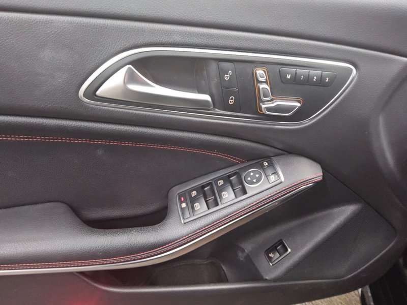 Mercedes-Benz CLA 220 d Shooting Brake 4MATIC automatik AMG Line • ACC — 9