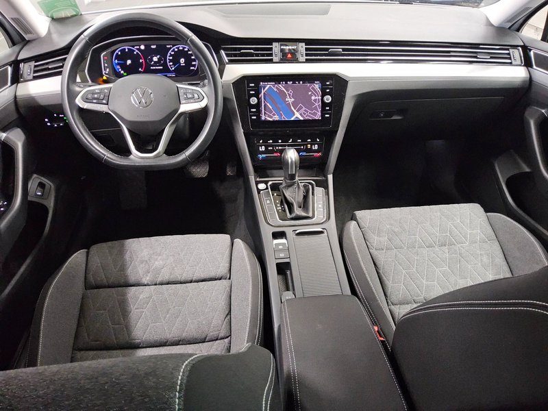 Volkswagen Passat Variant 2.0 TDI automatik Business • 360° kamera • ACC — 5