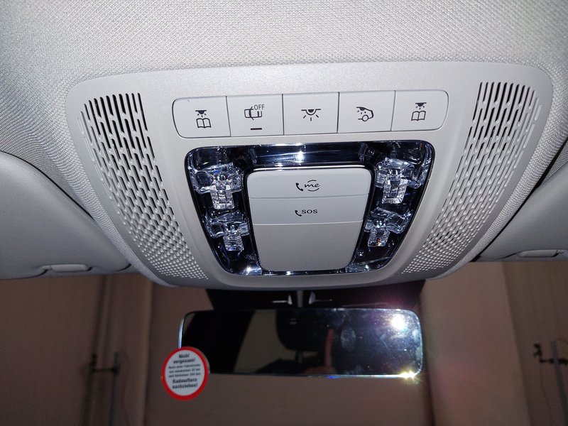 Mercedes-Benz A 180 d automatik • LED • navigacija — 13