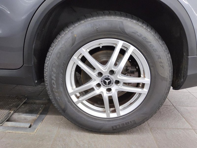 Mercedes-Benz GLC 220 d 4MATIC automatik • LED — 10