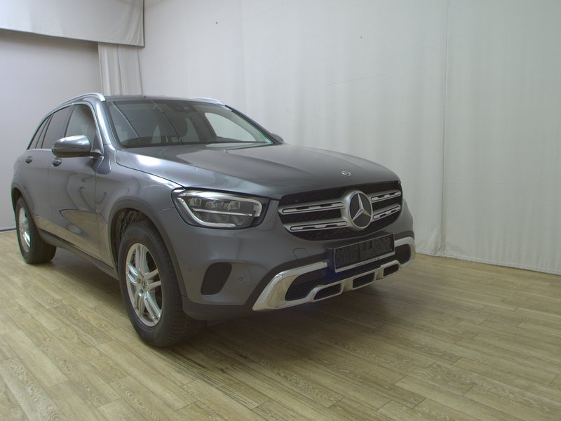 Mercedes-Benz GLC 220 d 4MATIC automatik • LED — 3