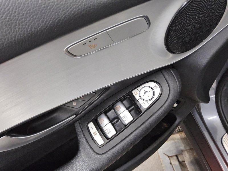 Mercedes-Benz GLC 220 d 4MATIC automatik • LED — 9