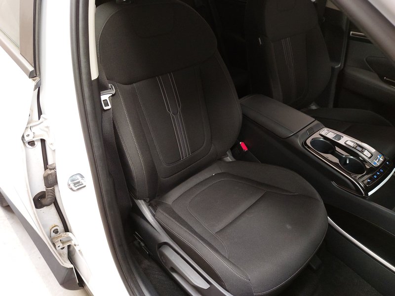 Hyundai Tucson 1.6 T-GDI automatik • 4x4 • digitalni instrumenti — 10