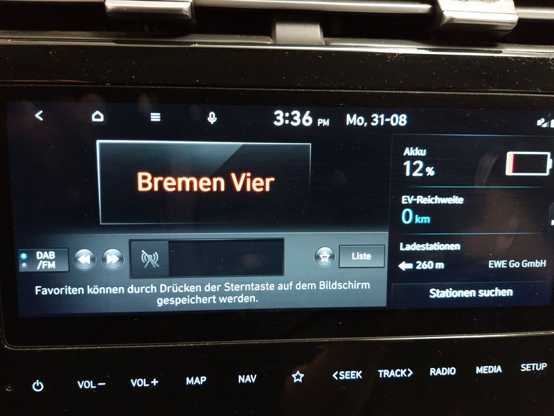 Hyundai Tucson 1.6 T-GDI automatik • 4x4 • digitalni instrumenti — 19