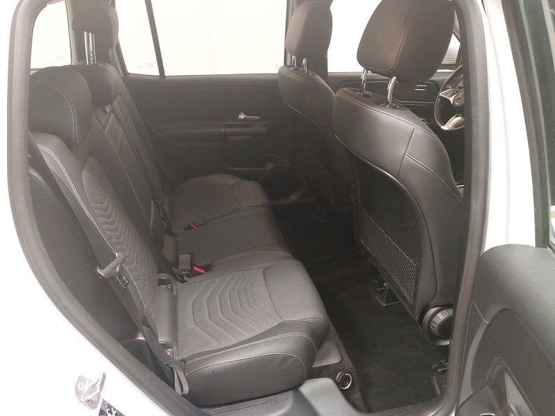 Mercedes-Benz GLB 200 d automatik Entry • AHK • el. peta vrata — 12