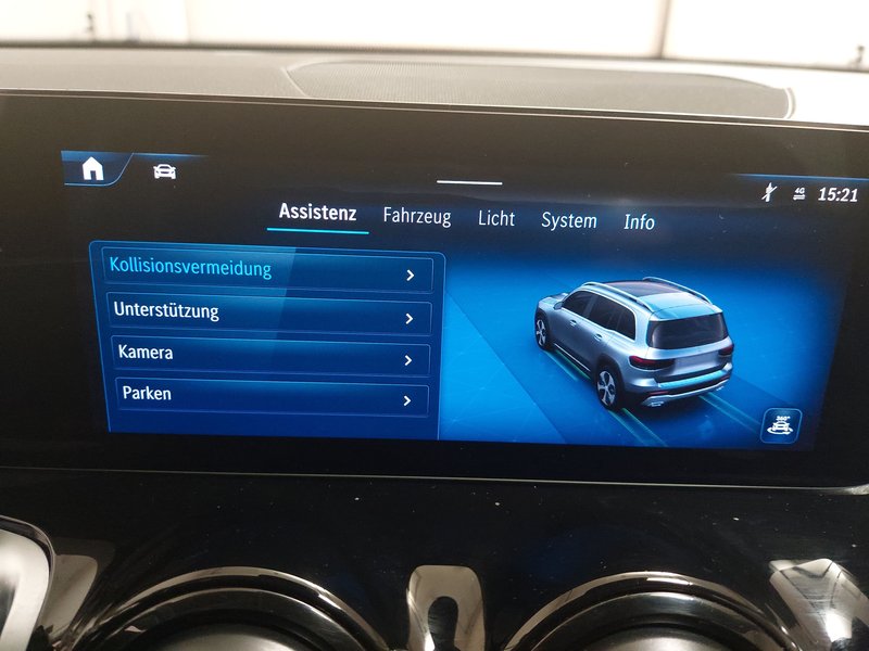 Mercedes-Benz GLB 200 d automatik Entry • AHK • el. peta vrata — 18