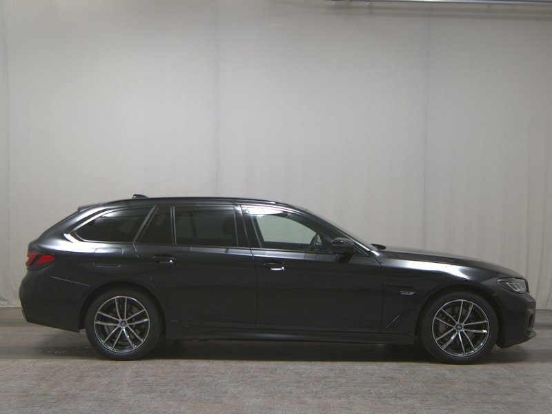 BMW 530e Touring automatik M Sport • HUD • ACC