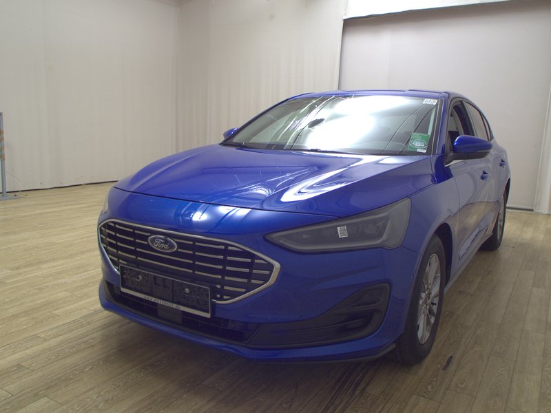Ford Focus 1.0 EcoBoost Titanium • ACC • AHK — 2
