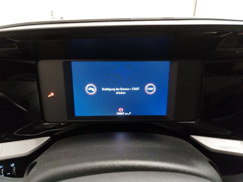 Opel Mokka-e Edition • LED — 20
