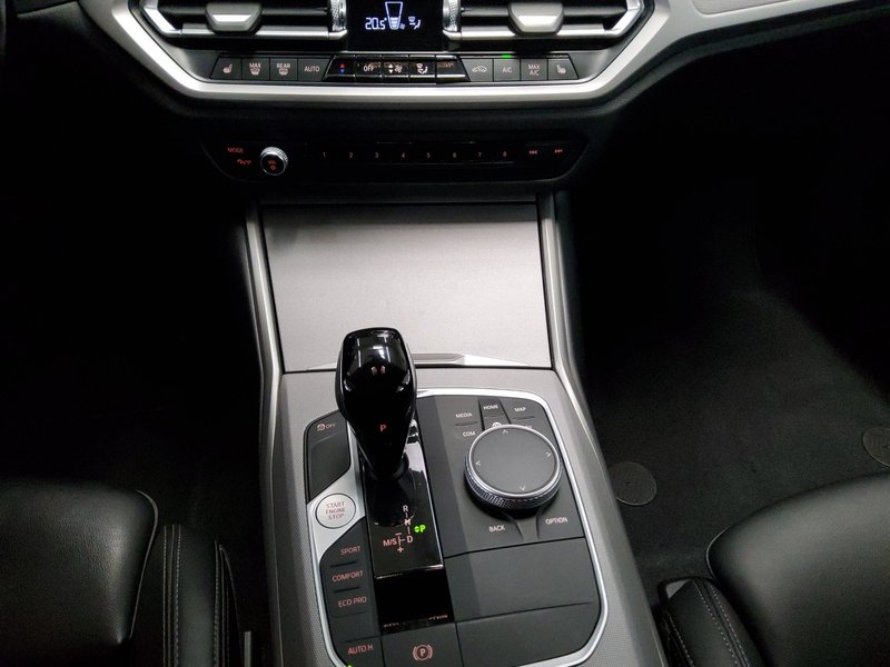 BMW 320d automatik • Full LED • digitalni instrumenti — 6