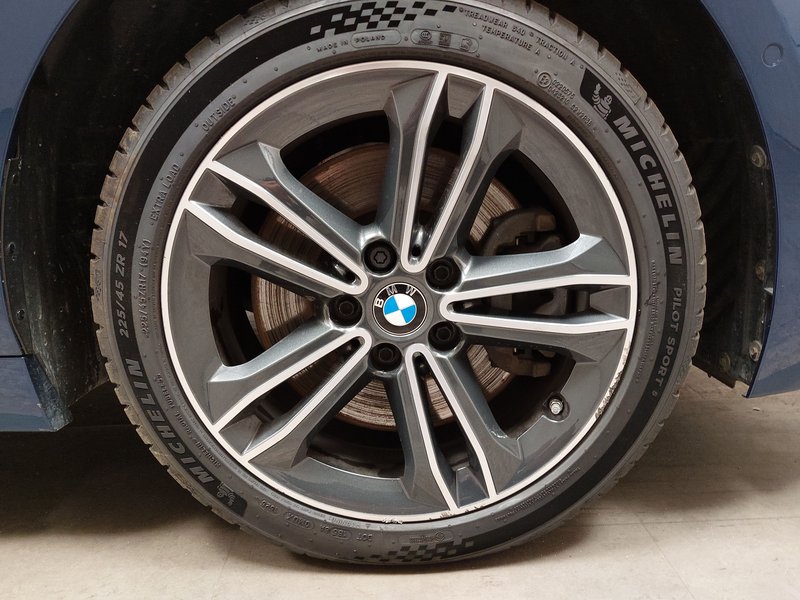 BMW 120d xDrive automatik Sport Line • ACC • Full LED — 11