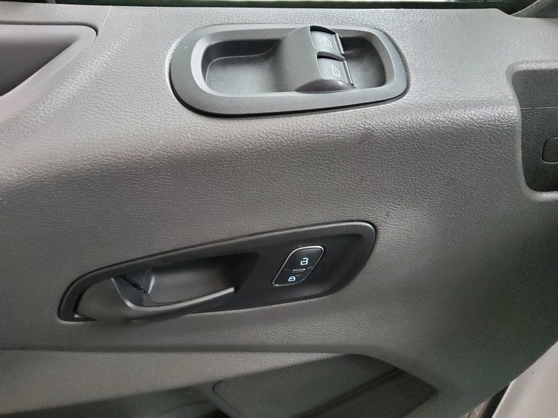 Ford Transit FT 350 2.0 TDCi Trend automatik • Bi-Xenon • navigacija — 9
